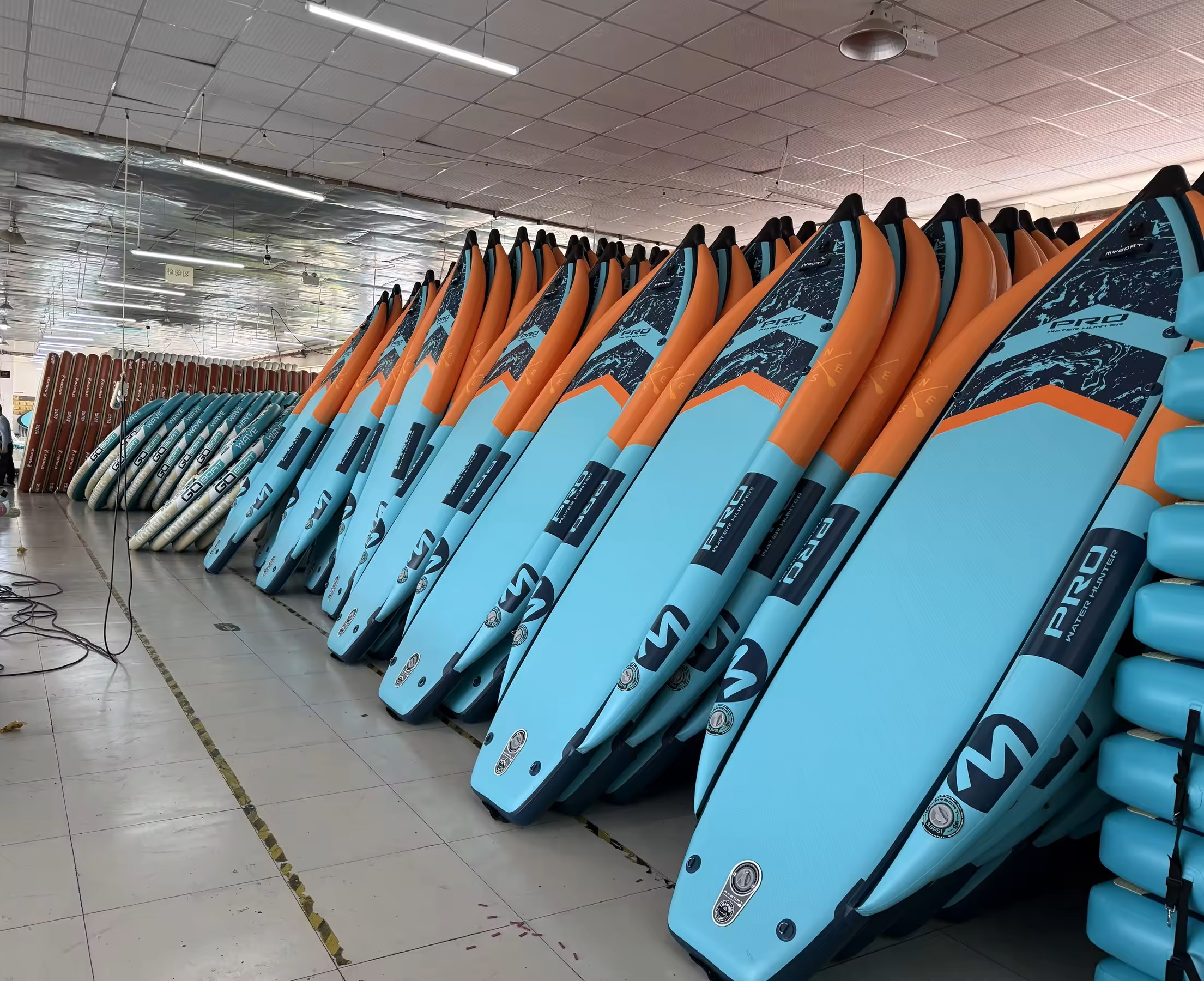 China Factory Inflatable Boat  - Fishing Rod Boat のレビューと価格